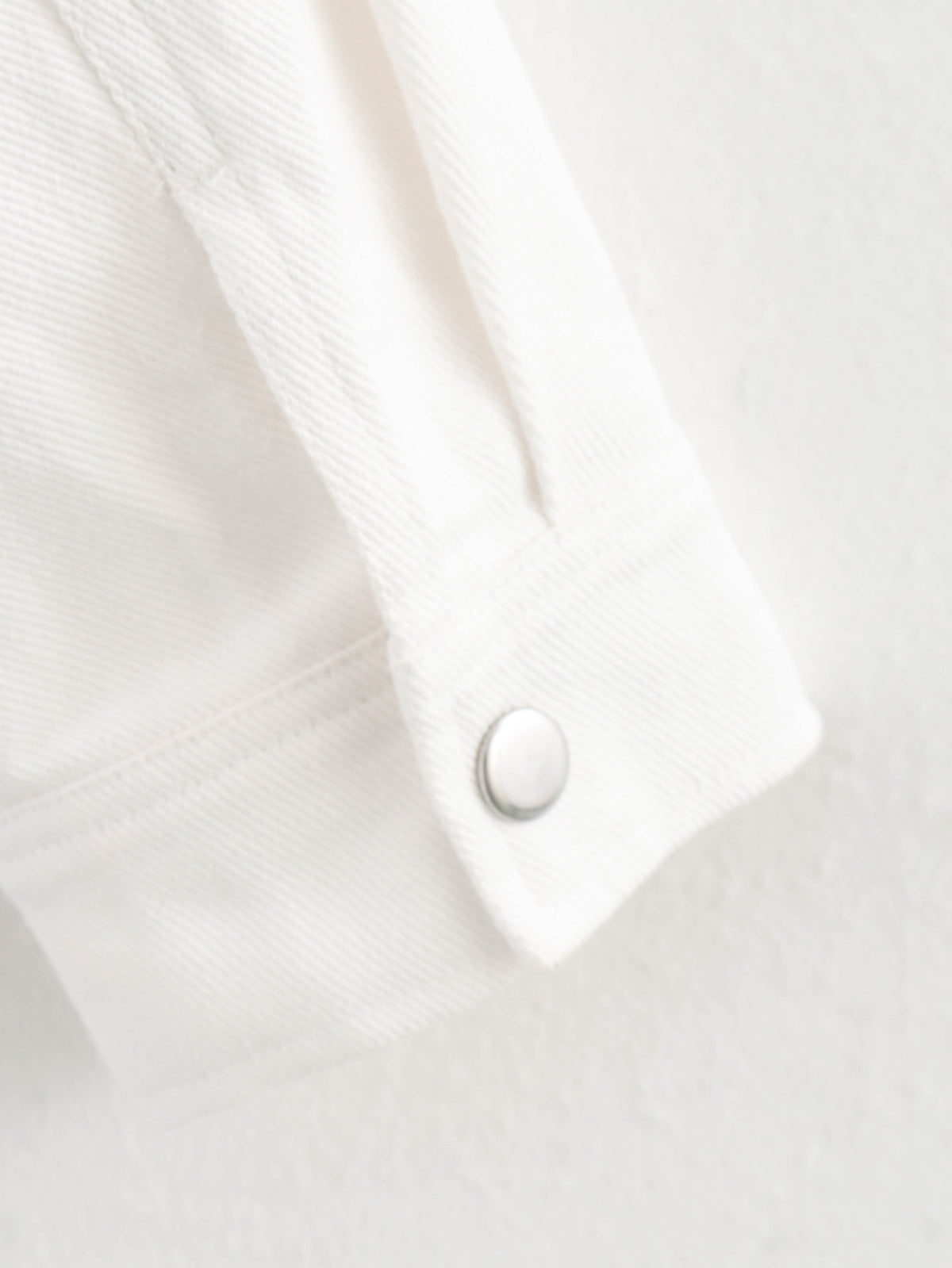 Poppy Outline Embroidered Snap Front Jacket - White - 12
