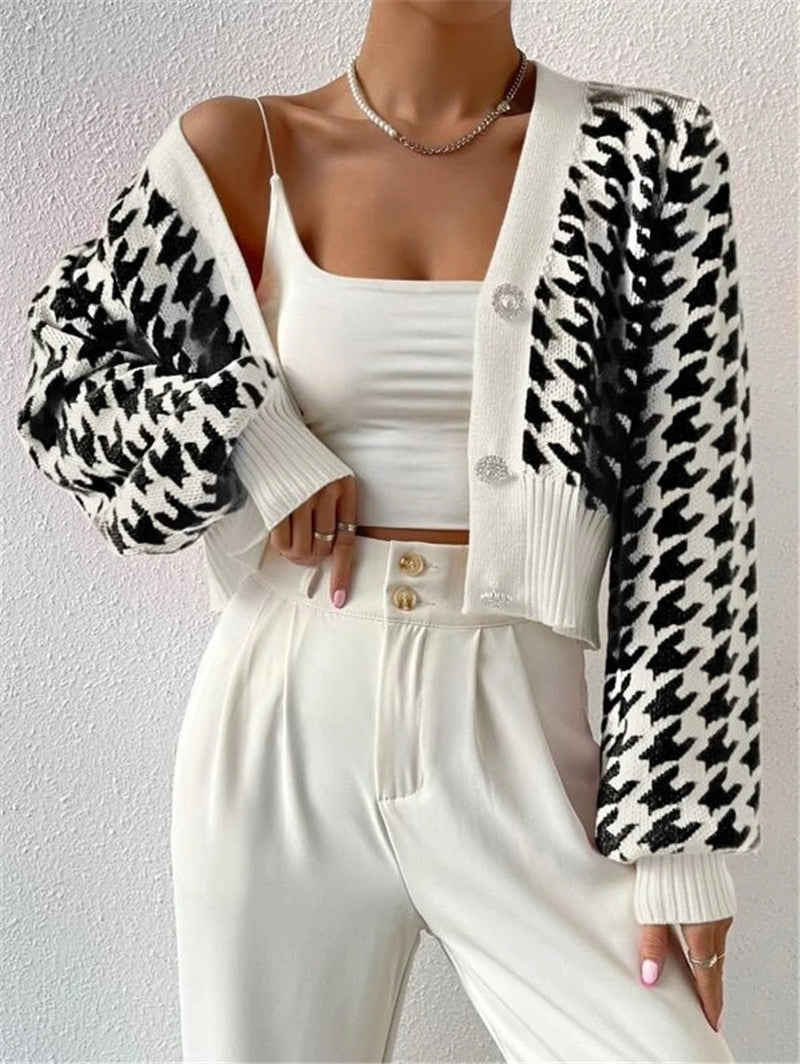Houndstooth Button Front Cropped Cardigan - Black