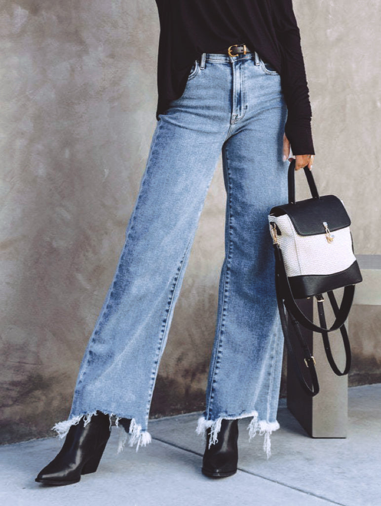 High Rise Frayed Hem Wide Leg Jeans - Blue - 2