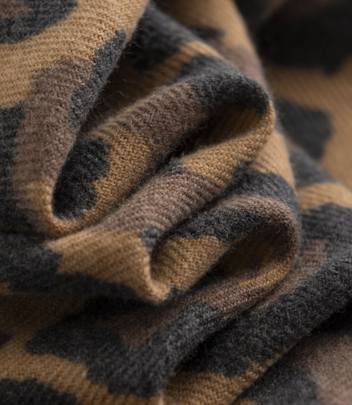 Leopard Print Fringed Winter Scarf - view 7
