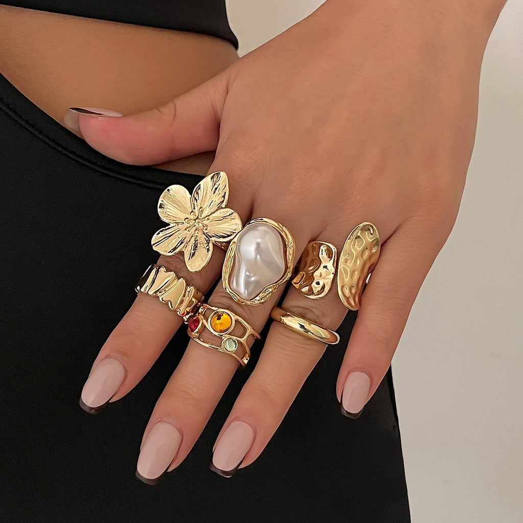 Baroque Pearl and Flower Ring Set - Gold