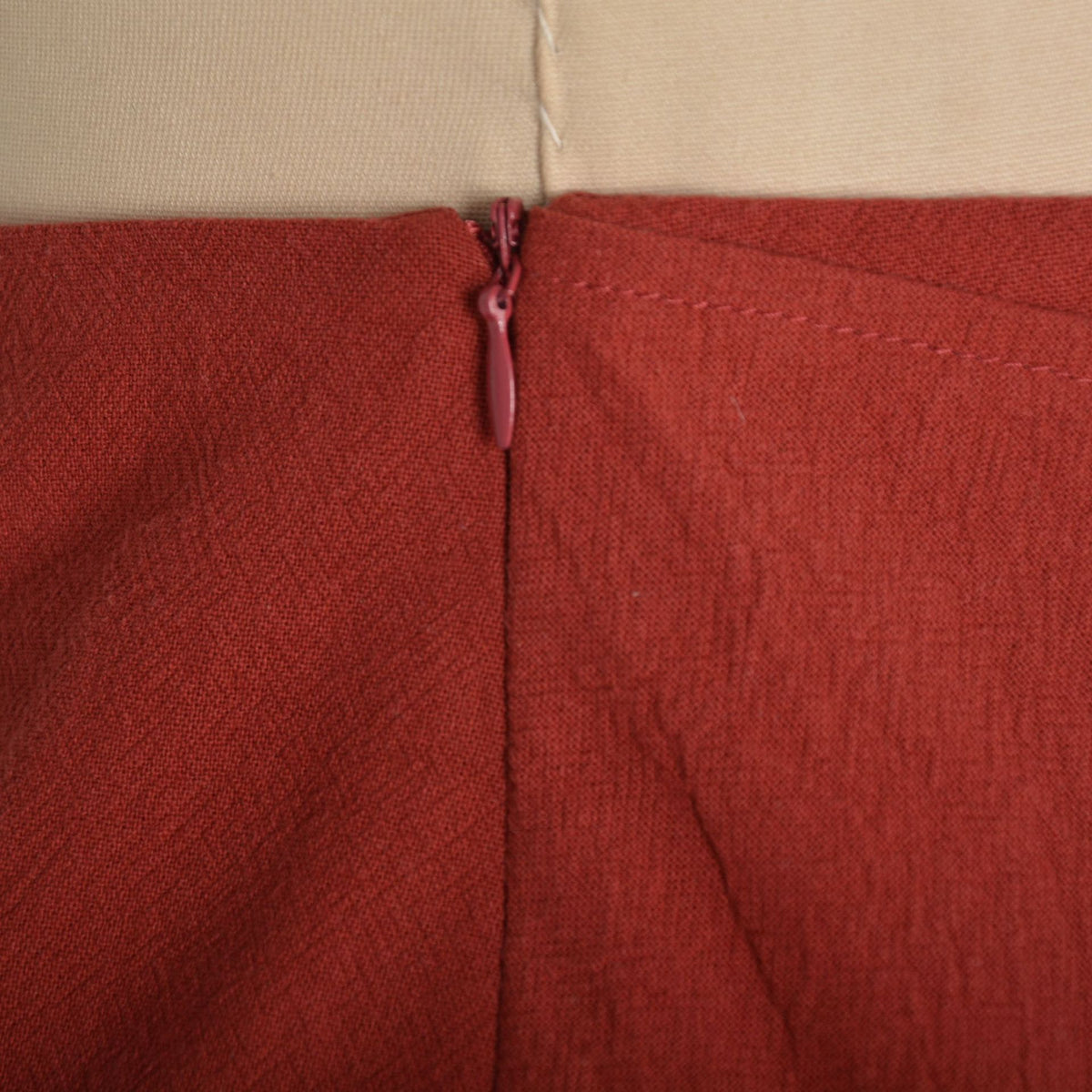 Twist Front Faux Wrap Mini Skirt - Red - 2