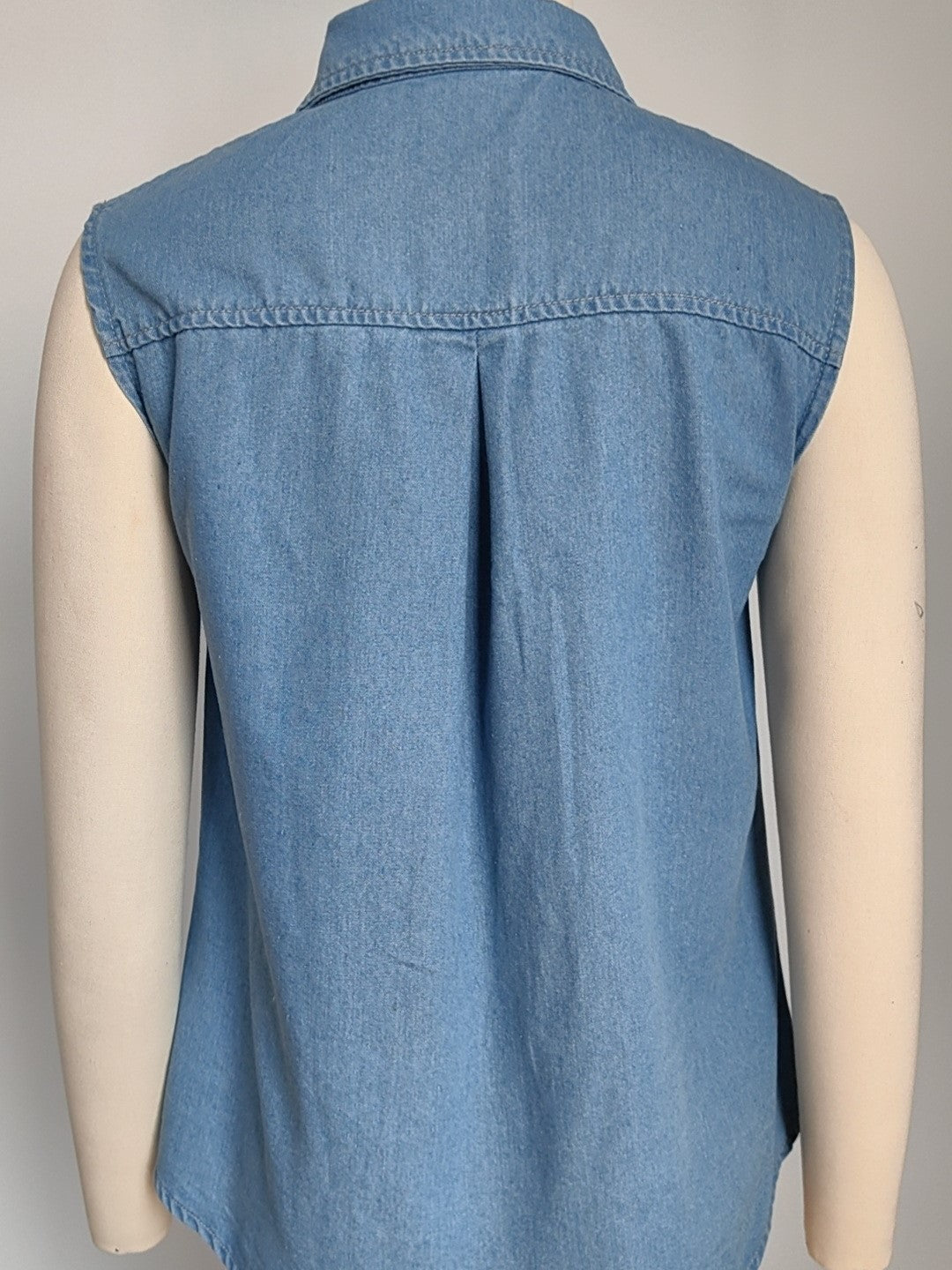 Sleeveless Denim Button Front Vest - Blue - 4