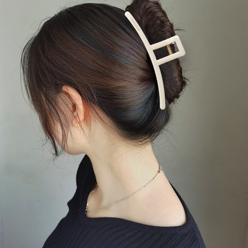 Oversized Crossover Hair Claw Clip - view 2