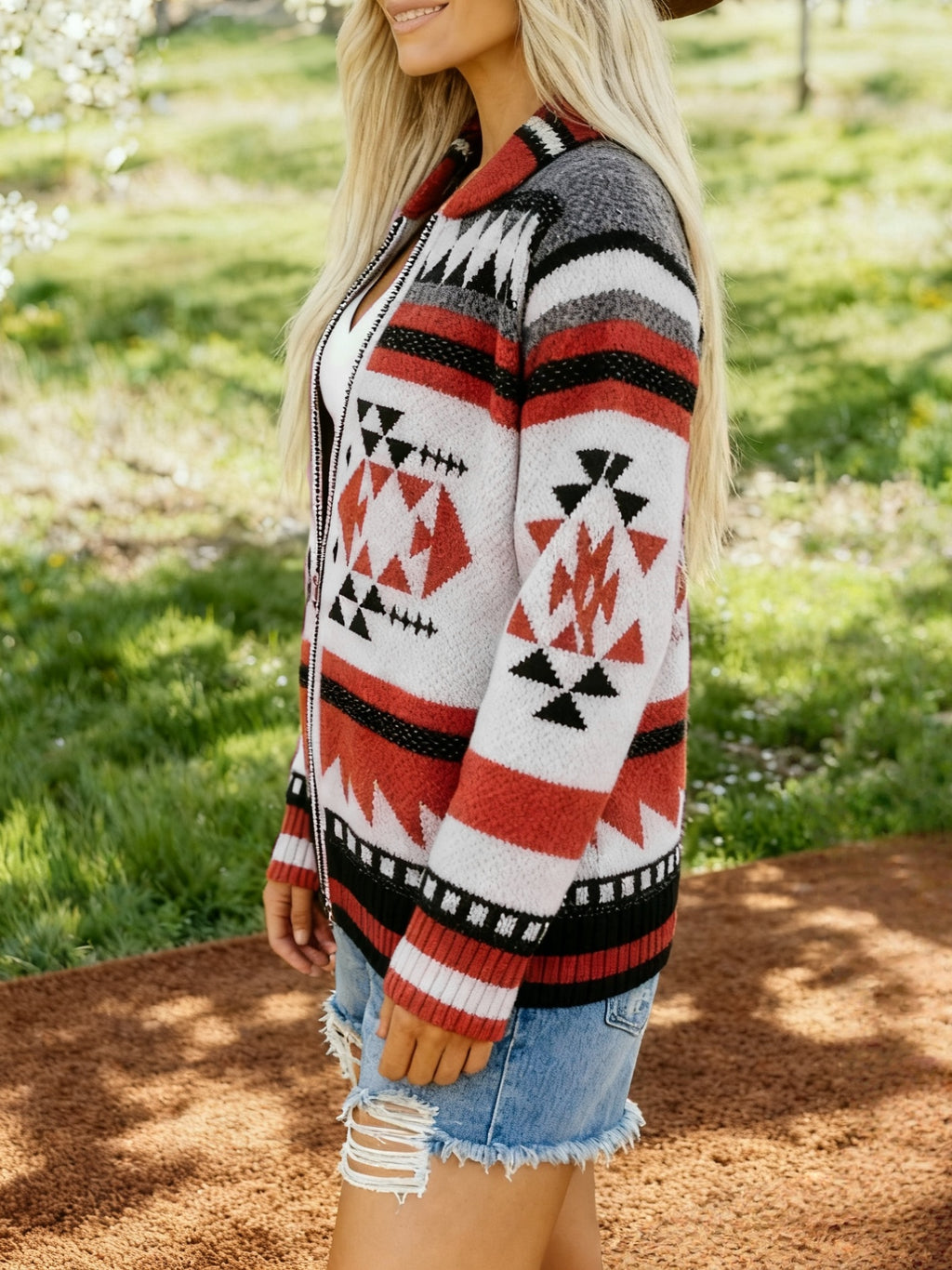 Geometric Southwestern Knit Zip Front Jacket - Red - 2