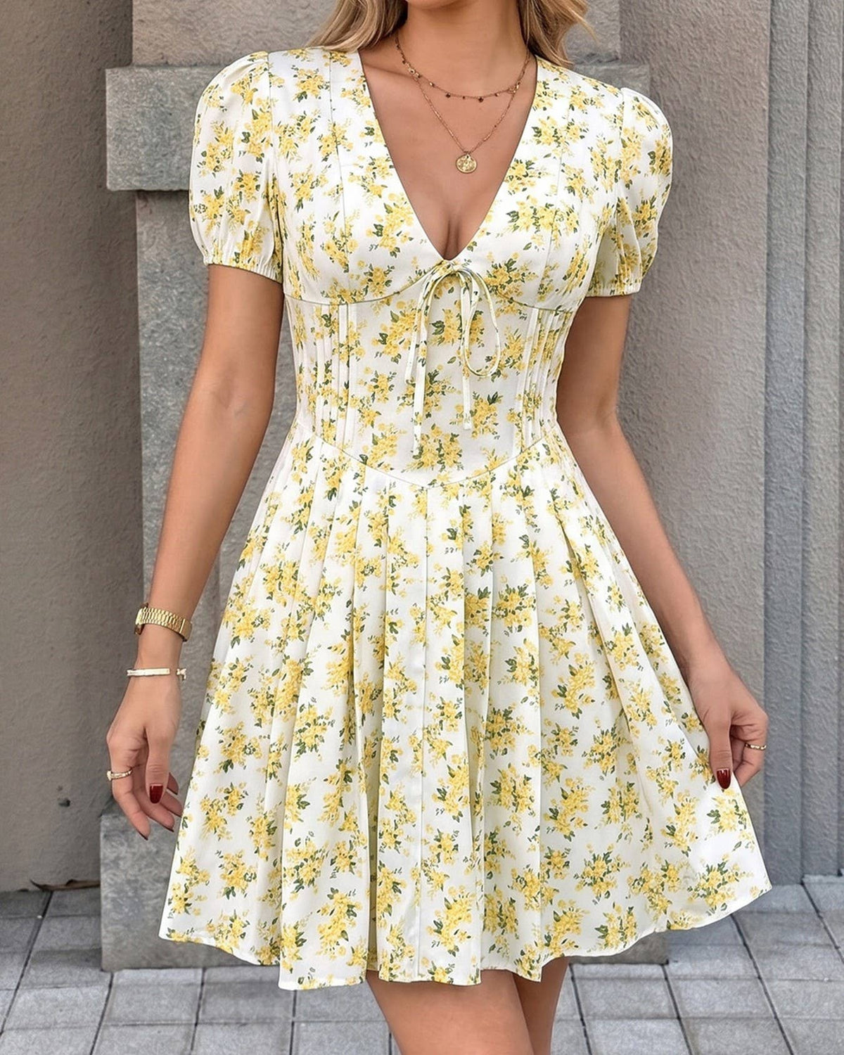 Ditsy Floral Puff Sleeve Mini Dress