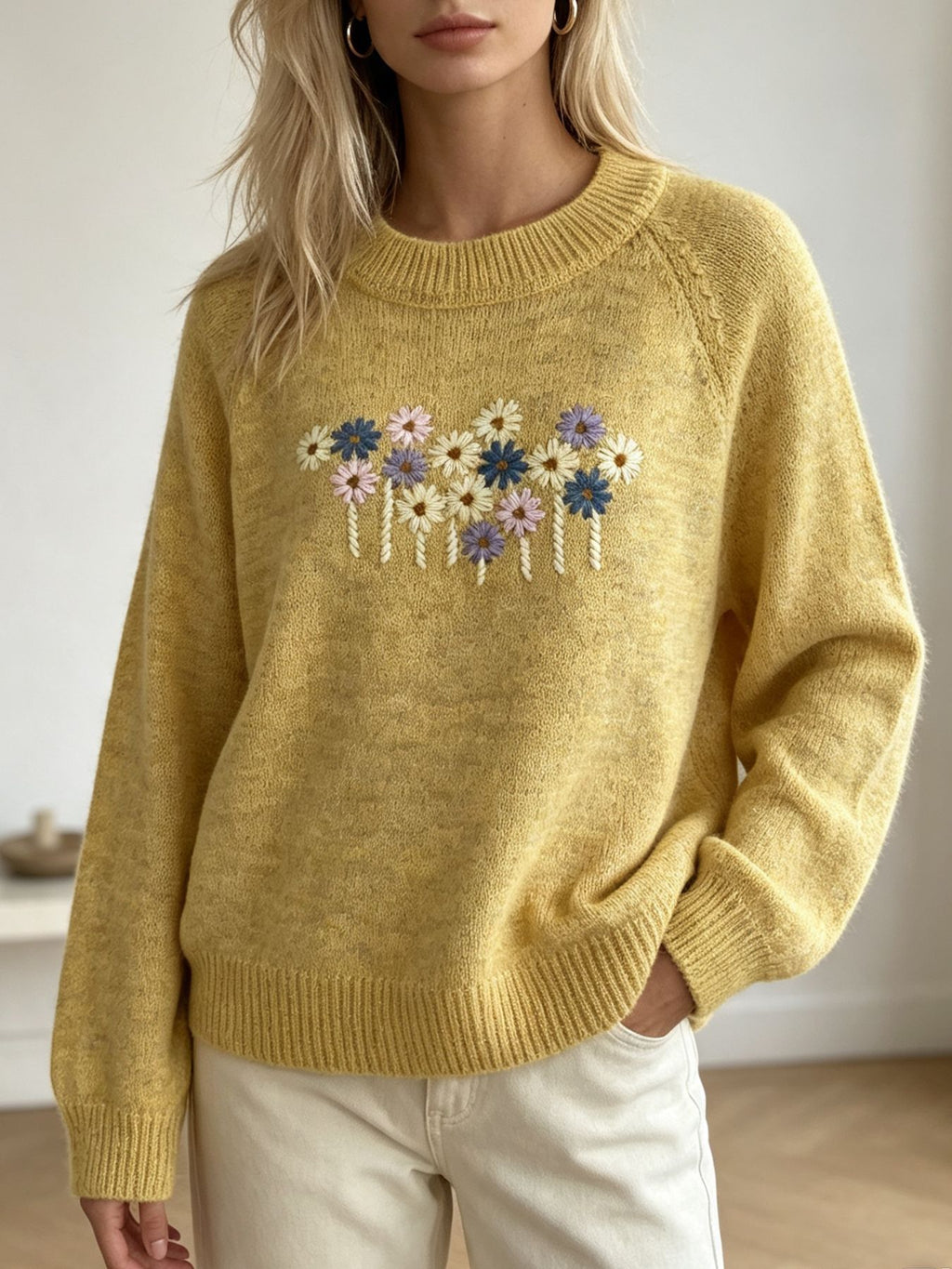 Raglan Sleeve Knit Sweater With Daisy Embroidery - Yellow