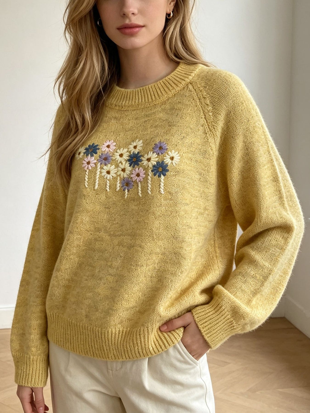 Raglan Sleeve Knit Sweater With Daisy Embroidery - Yellow - 3