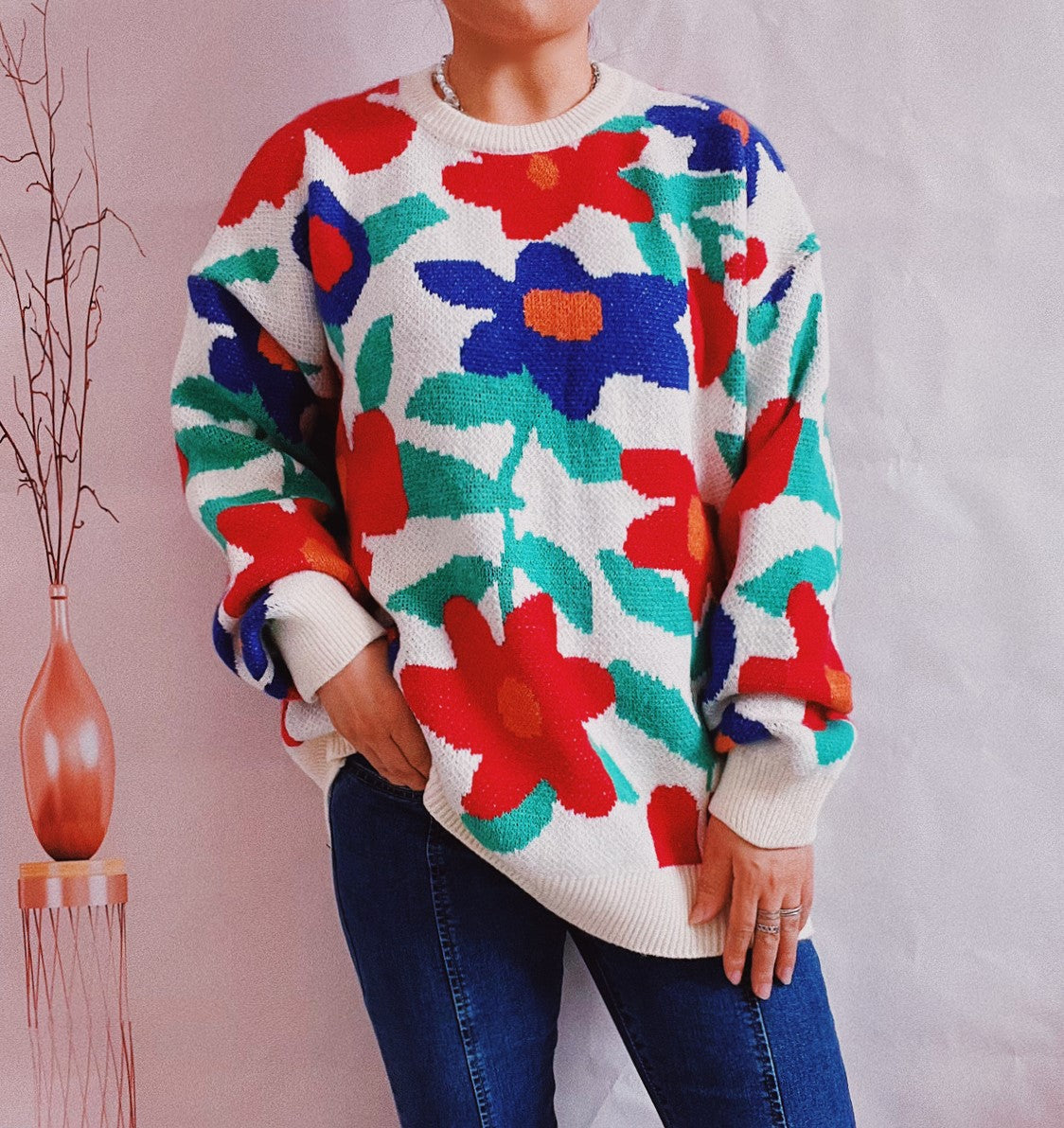 Bold Floral Jacquard Crewneck Sweater - White