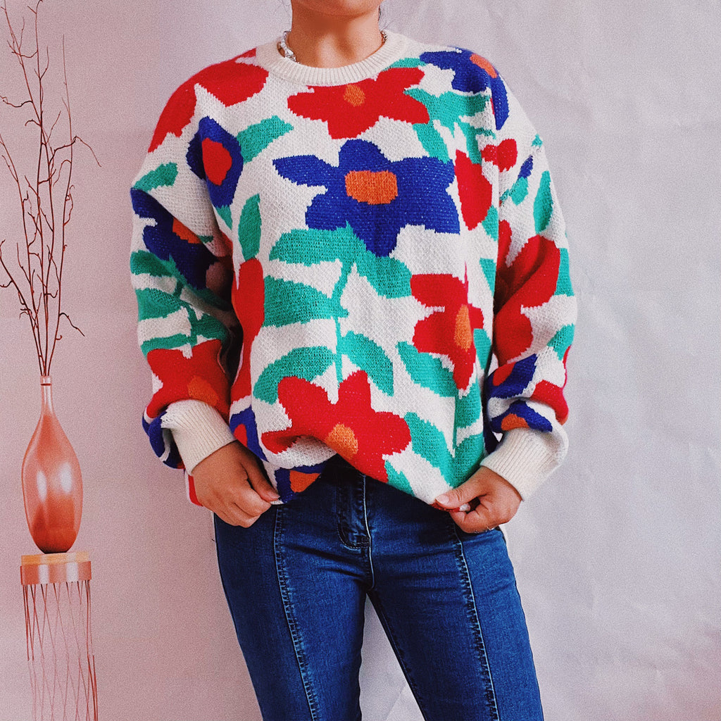 Bold Floral Jacquard Crewneck Sweater - White - 3