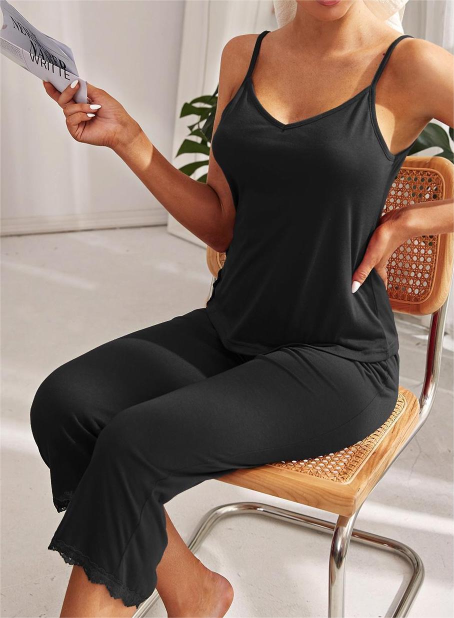 Lace Hem Cami and Capri Pants Pajama Set - Black - 1