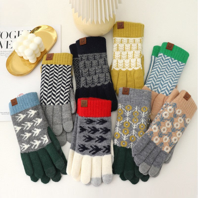 Nordic Pattern Touchscreen Winter Knit Gloves - Black
