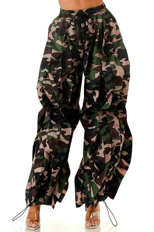 Layered Petal Hem Wide Leg Parachute Pants - Camo