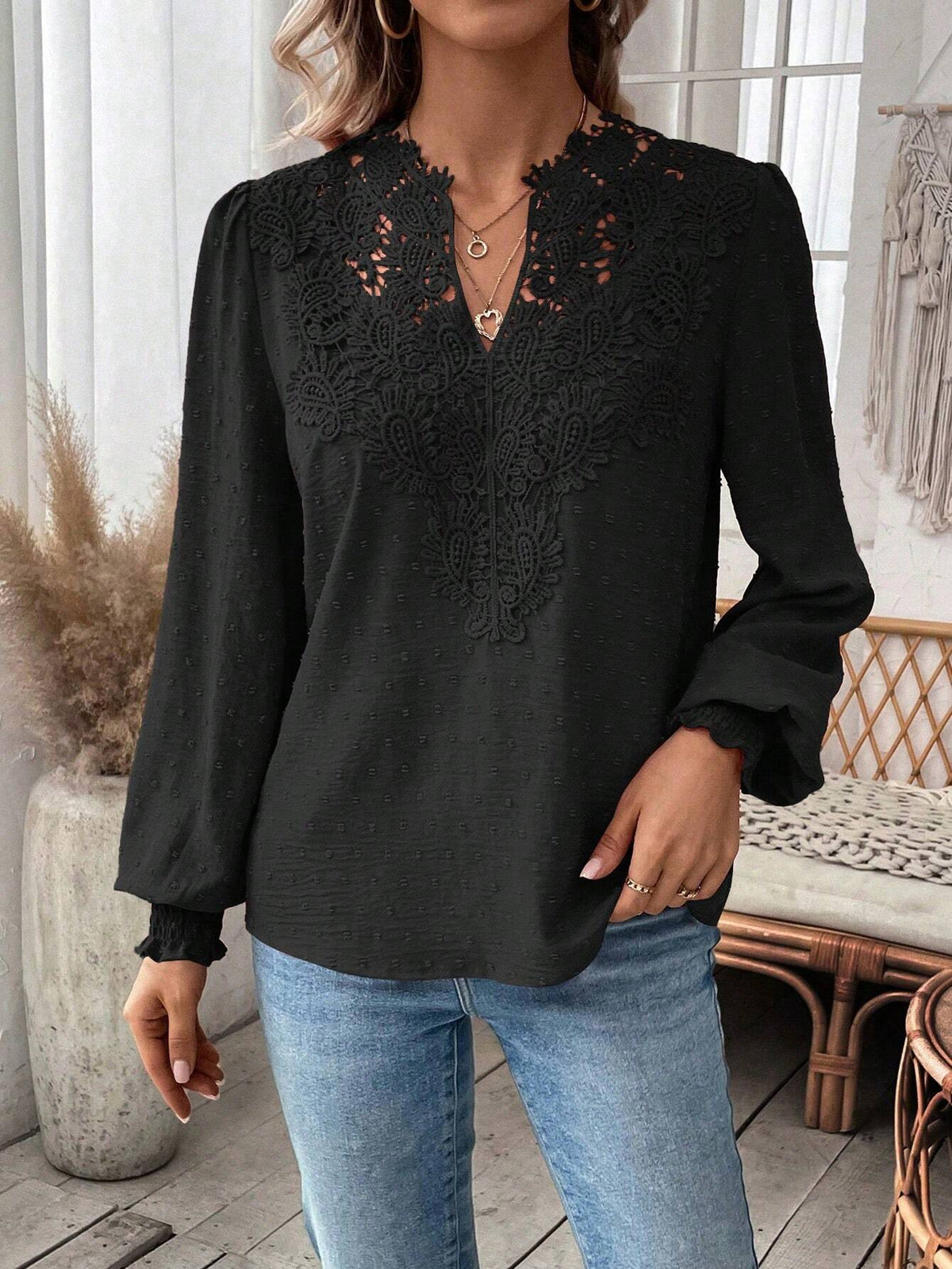 Lace Trim Split Neck Balloon Sleeve Blouse - Black