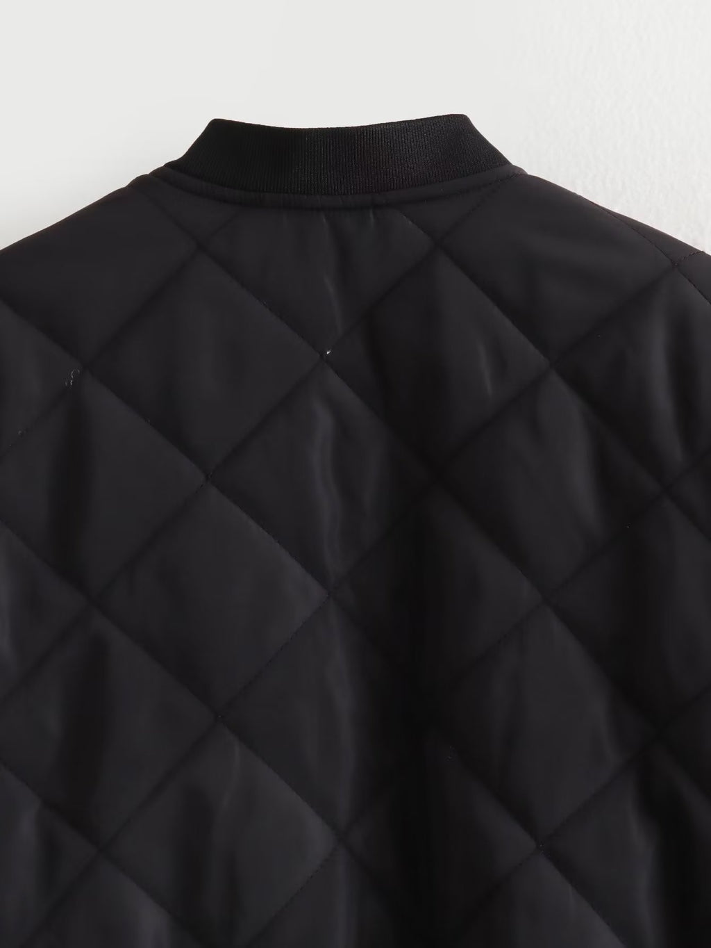 Diamond Quilted Snap Front Cropped Bomber Jacket - Black - 2
