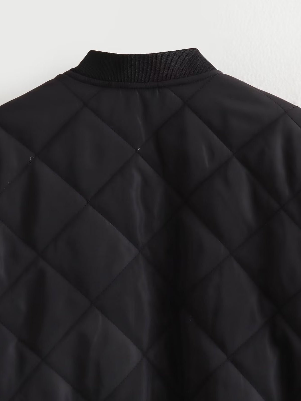 Diamond Quilted Snap Front Cropped Bomber Jacket - Black - 2