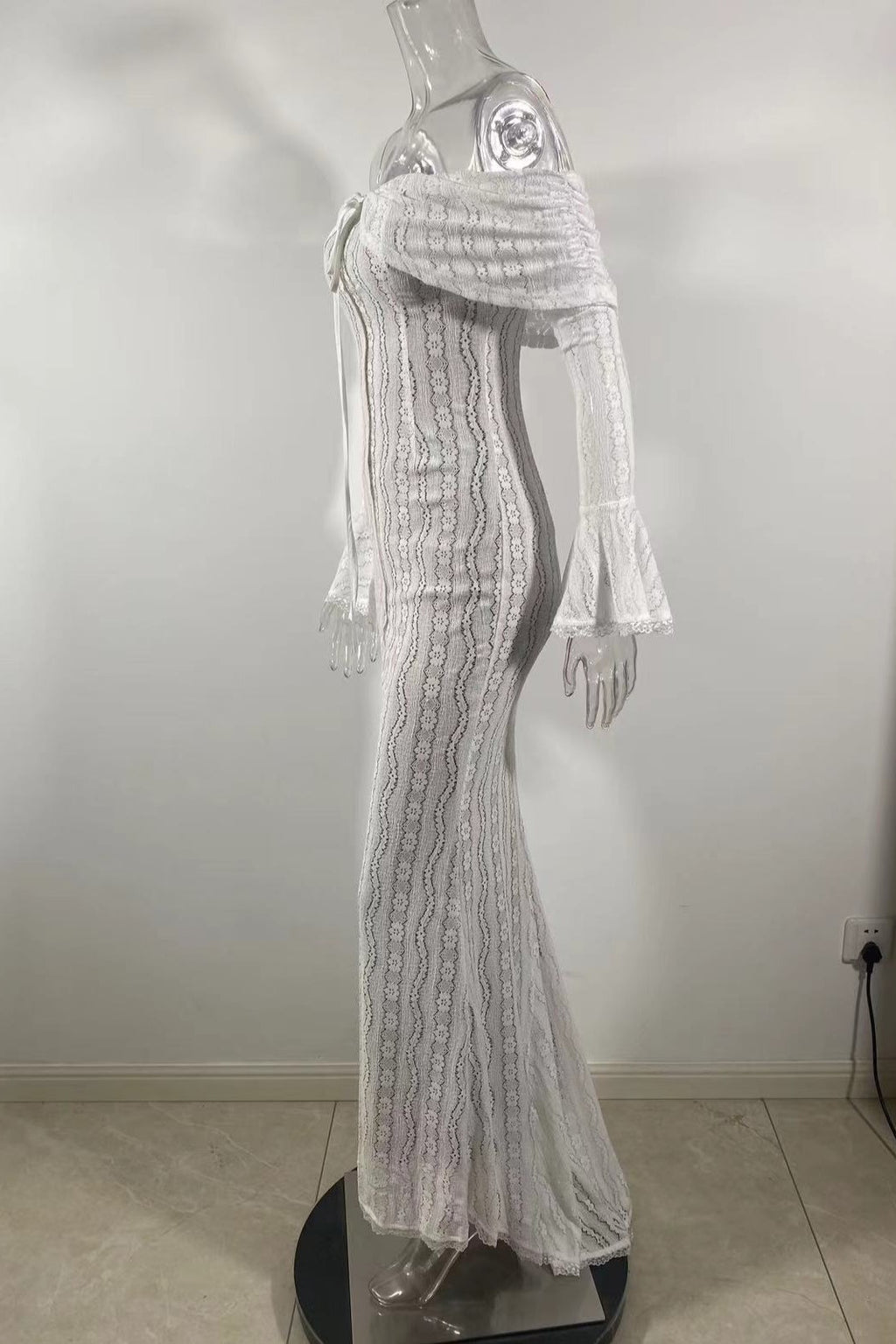 Off Shoulder Lace Maxi Dress With Flared Sleeves - white - 2