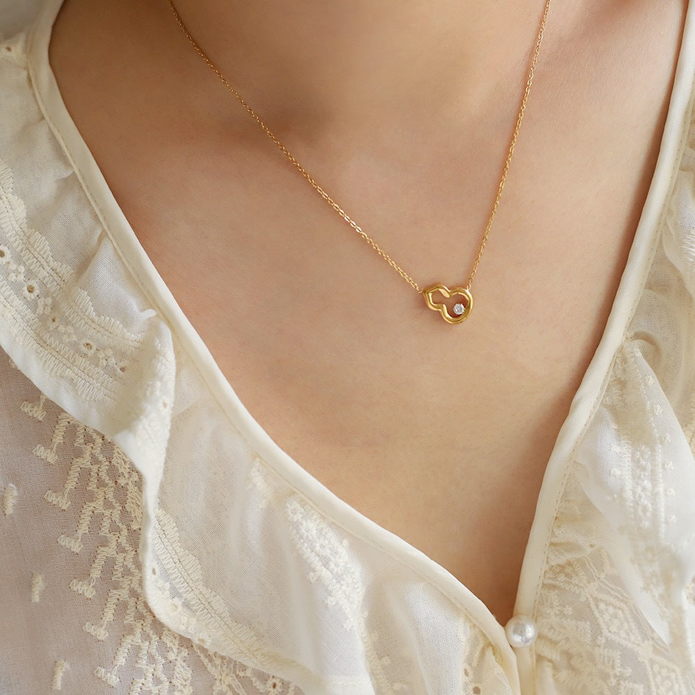 Petite Calabash Charm Chain Necklace - Gold - 5