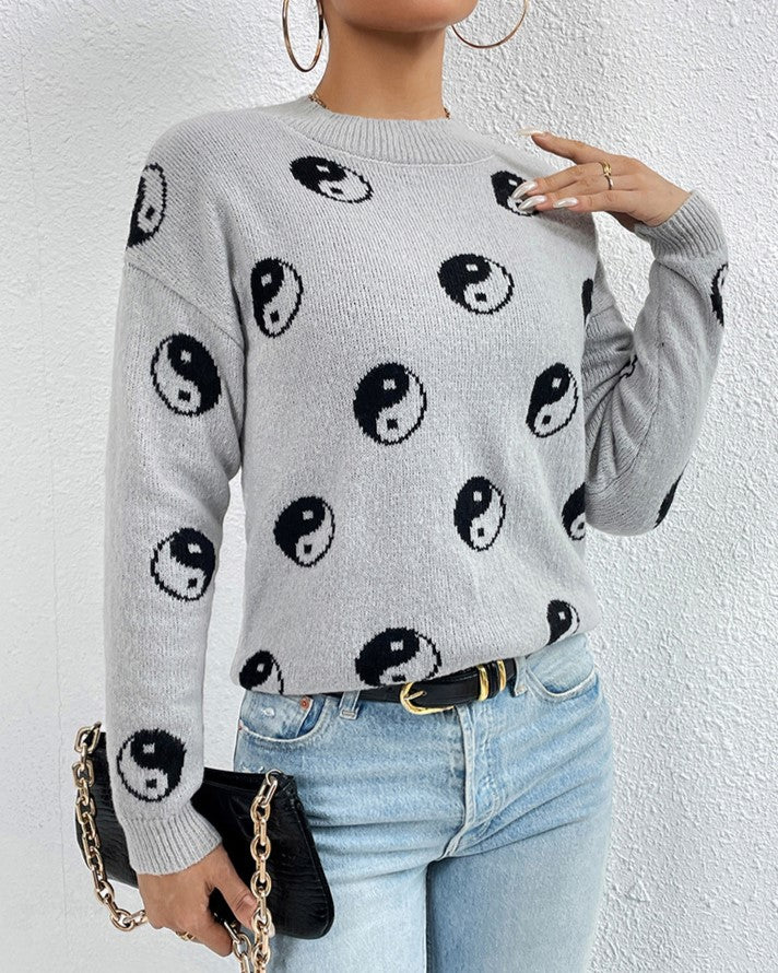 Graphic Motif Jacquard Crewneck Sweater - Grey