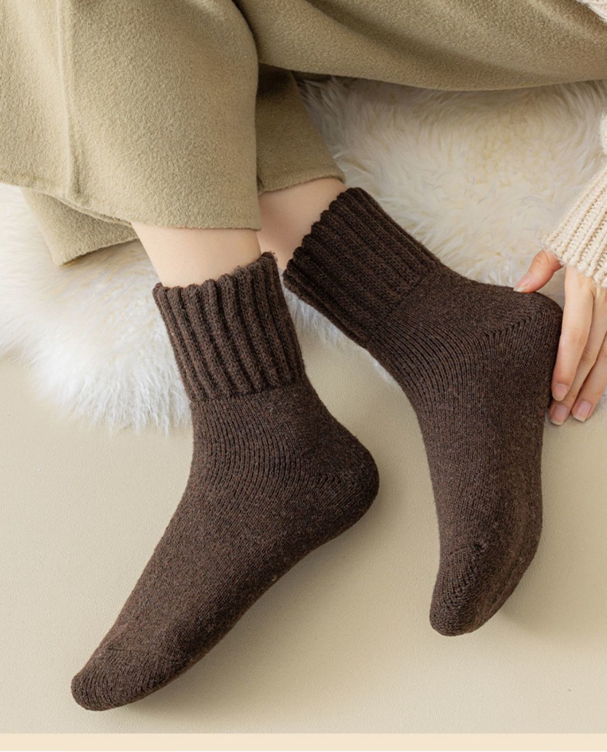 Thick Ribbed Cuff Winter Crew Socks - view 2