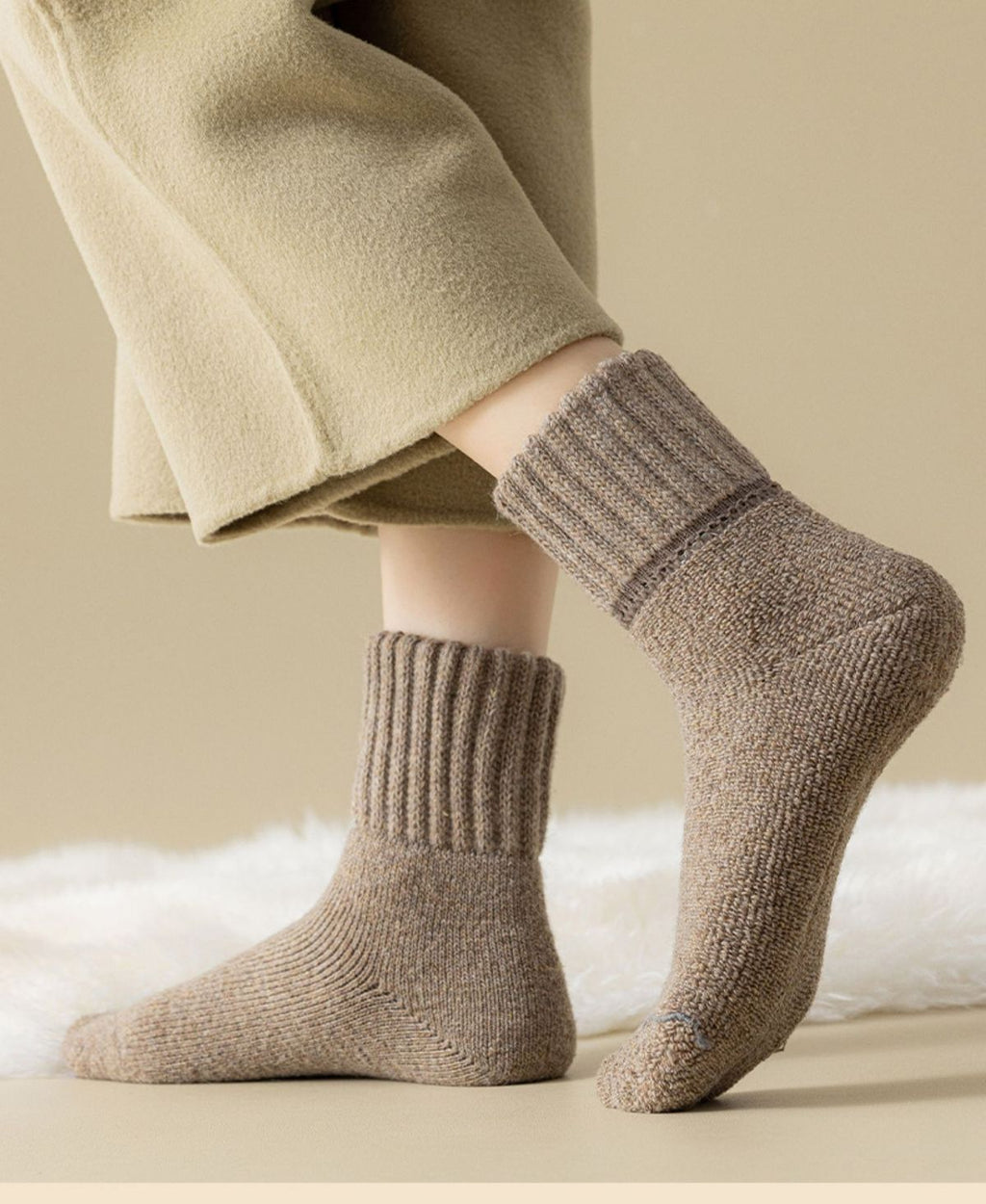 Thick Ribbed Cuff Winter Crew Socks - view 3