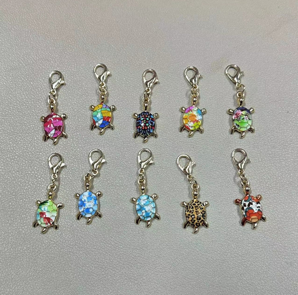 Rhinestone Turtle Keychain Charms Set of 10 - Gold - 2