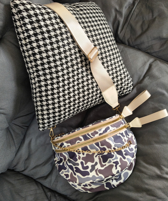 Printed Crescent Crossbody Bag With Chain - Camo