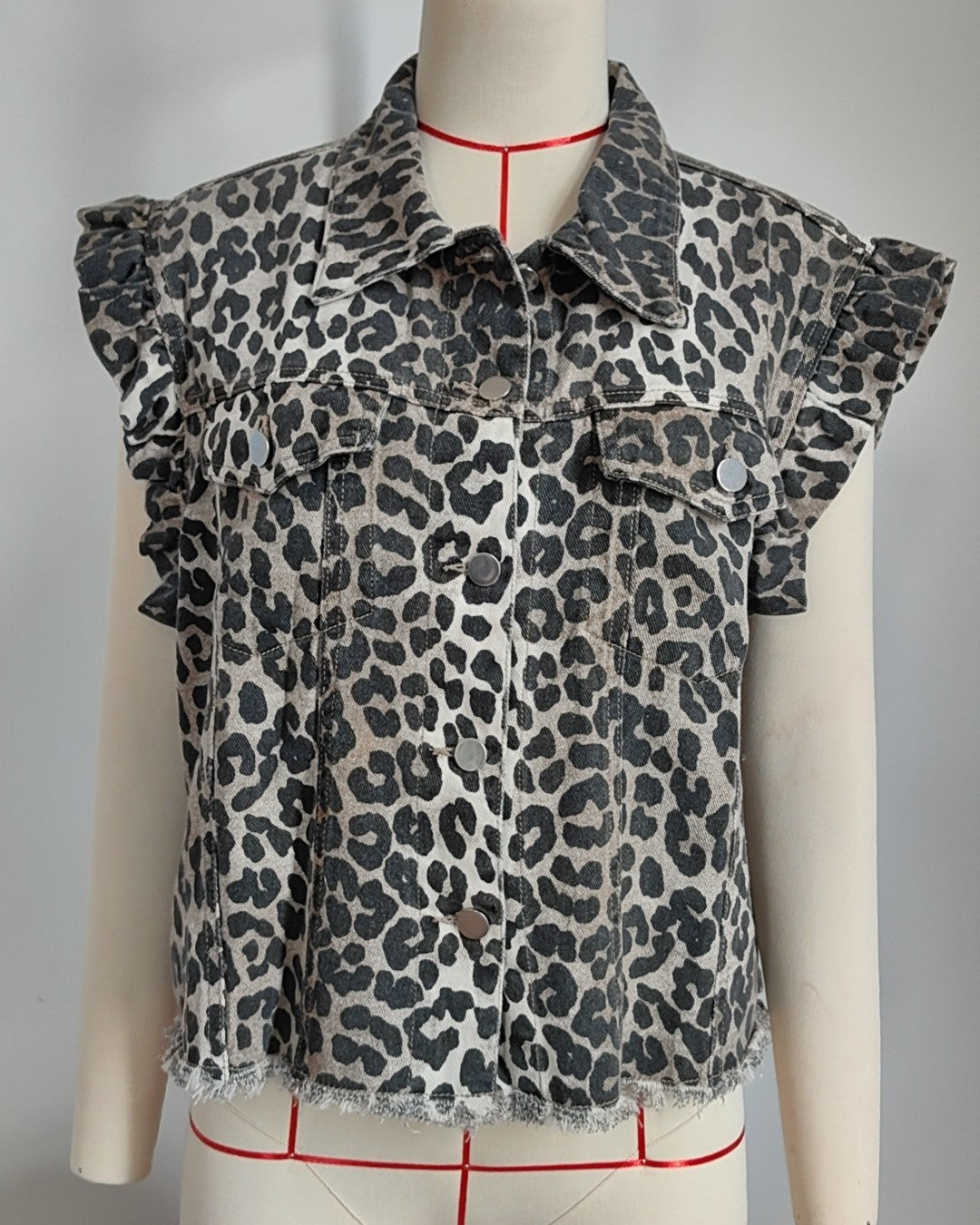 Frayed Hem Flutter Sleeve Denim Vest - Leopard