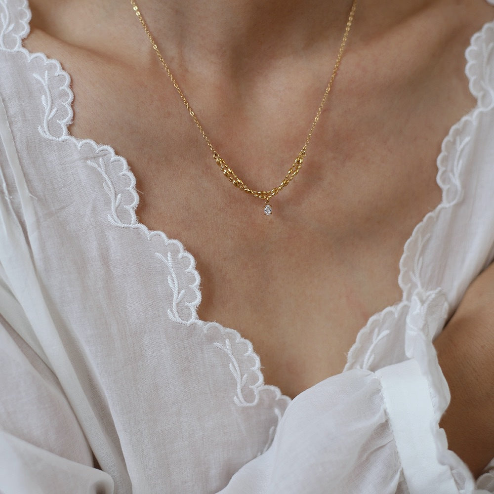 Curved Chain Necklace With Crystal Drop - Gold - 4