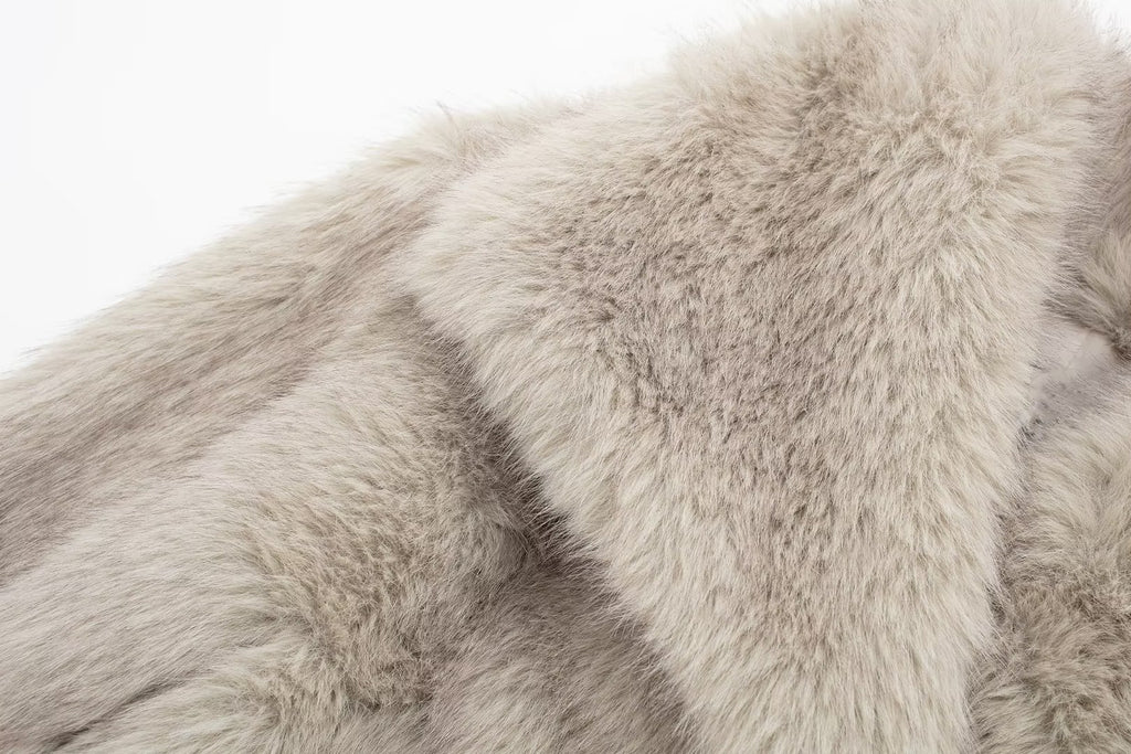 Plush Faux Fur Wide Lapel Cropped Coat - Beige - 5