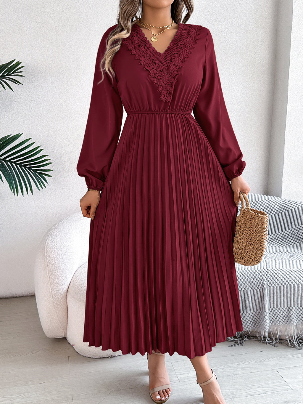 Lace V-Neck Pleated Long Sleeve Maxi Dress - Winered