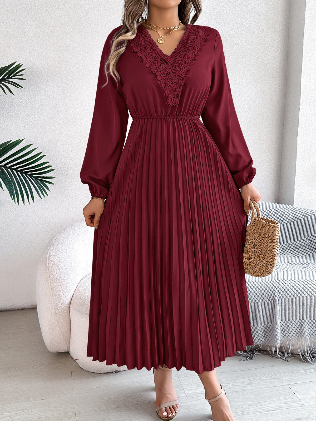 Lace V-Neck Pleated Long Sleeve Maxi Dress - Winered