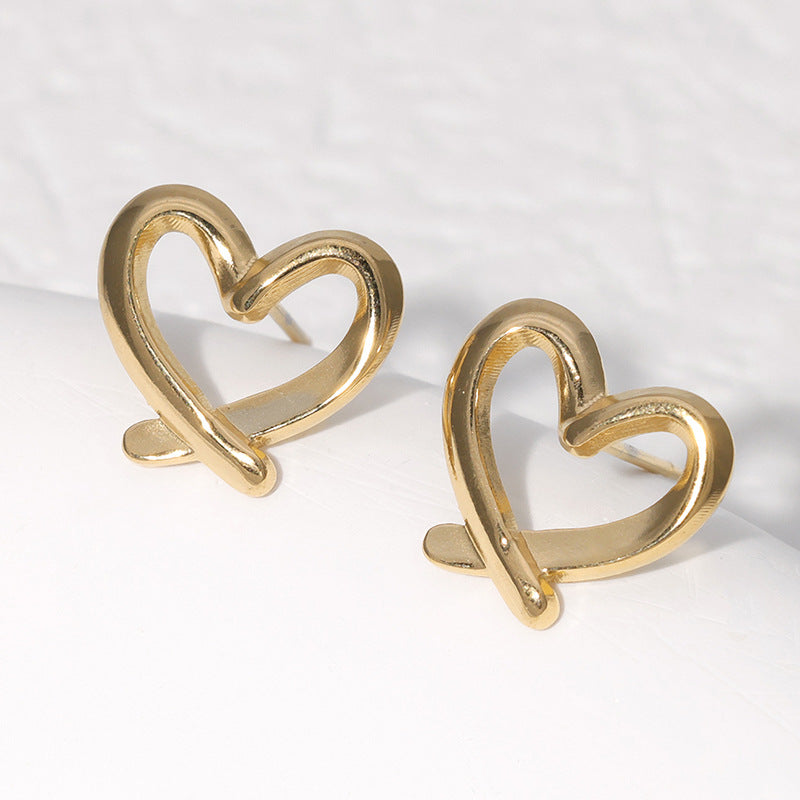 Dainty Open-Heart Minimalist Stud Earrings - Gold