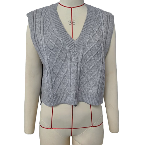 Textured Cable Knit Sleeveless Vest - Grey