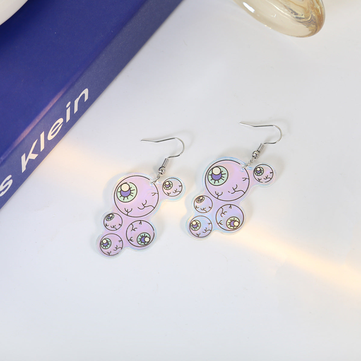 Holographic Acrylic Skull And Heart Earrings - Eyes