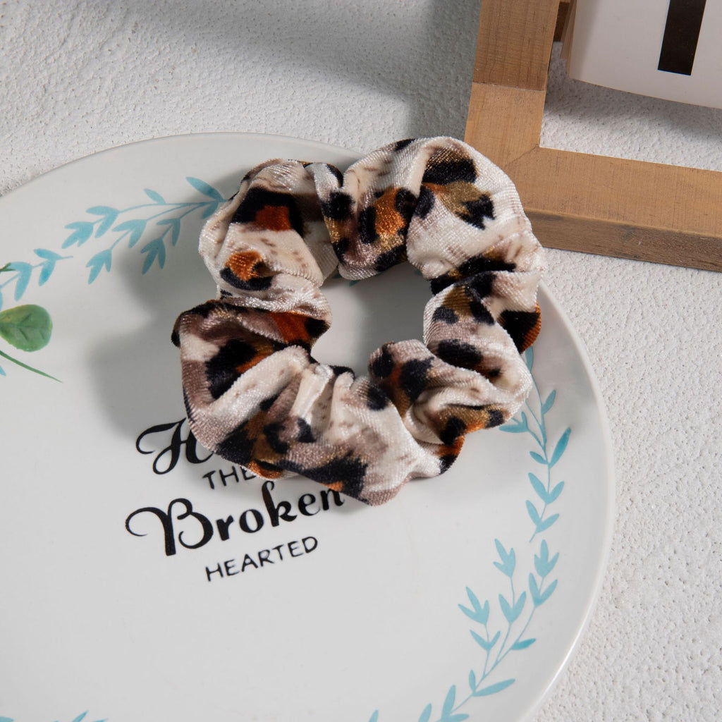 Soft Flannel Leopard Print Scrunchie - NO07
