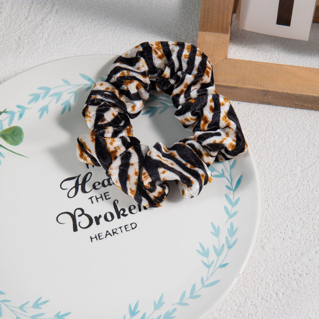 Soft Flannel Leopard Print Scrunchie - NO08