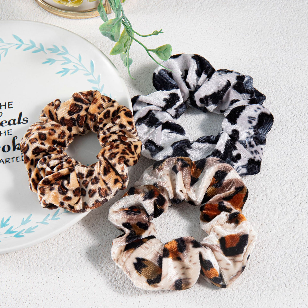 Soft Flannel Leopard Print Scrunchie - view 2
