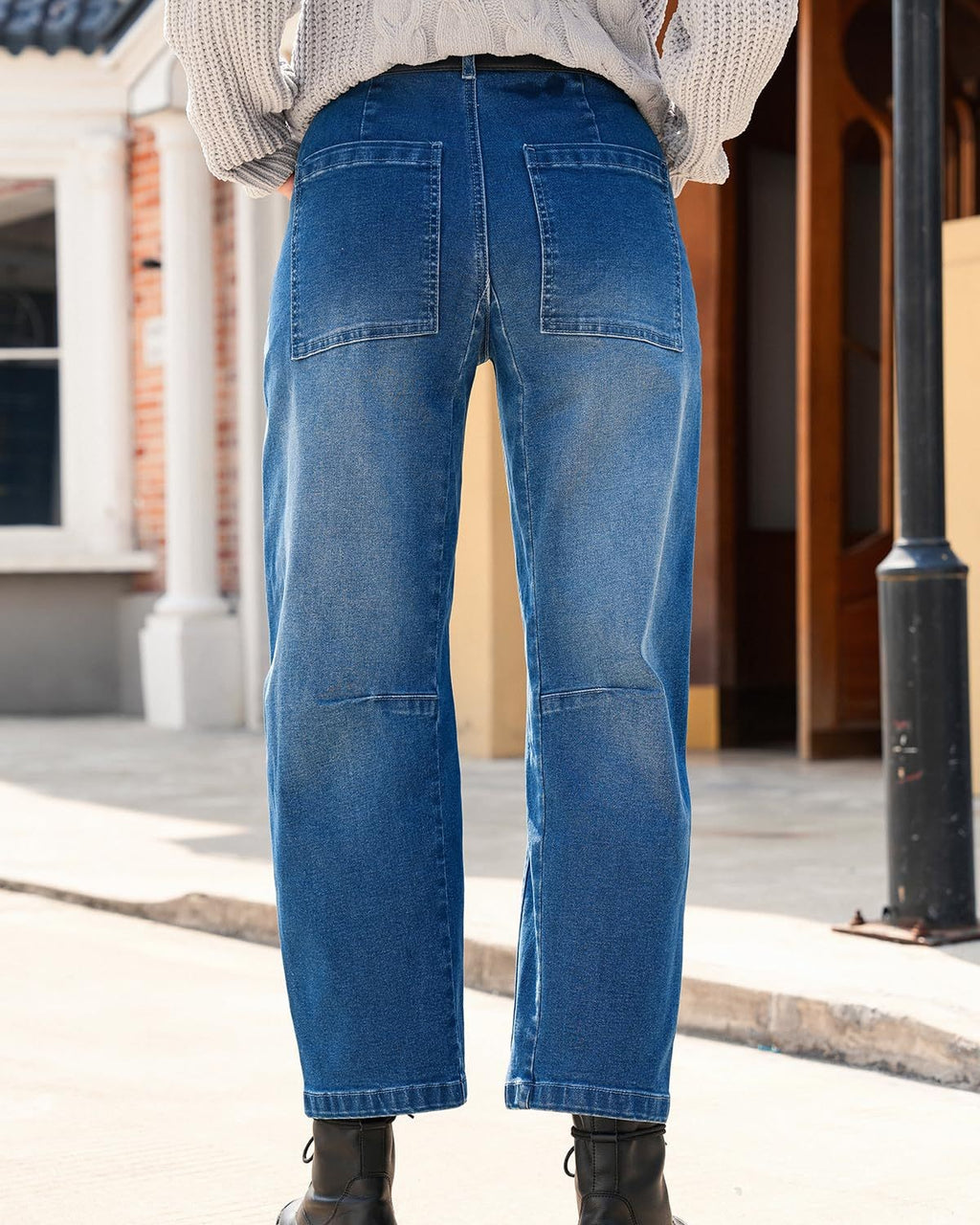 Curved Leg Patch Pocket High Rise Jeans - Mid-Blue - 2