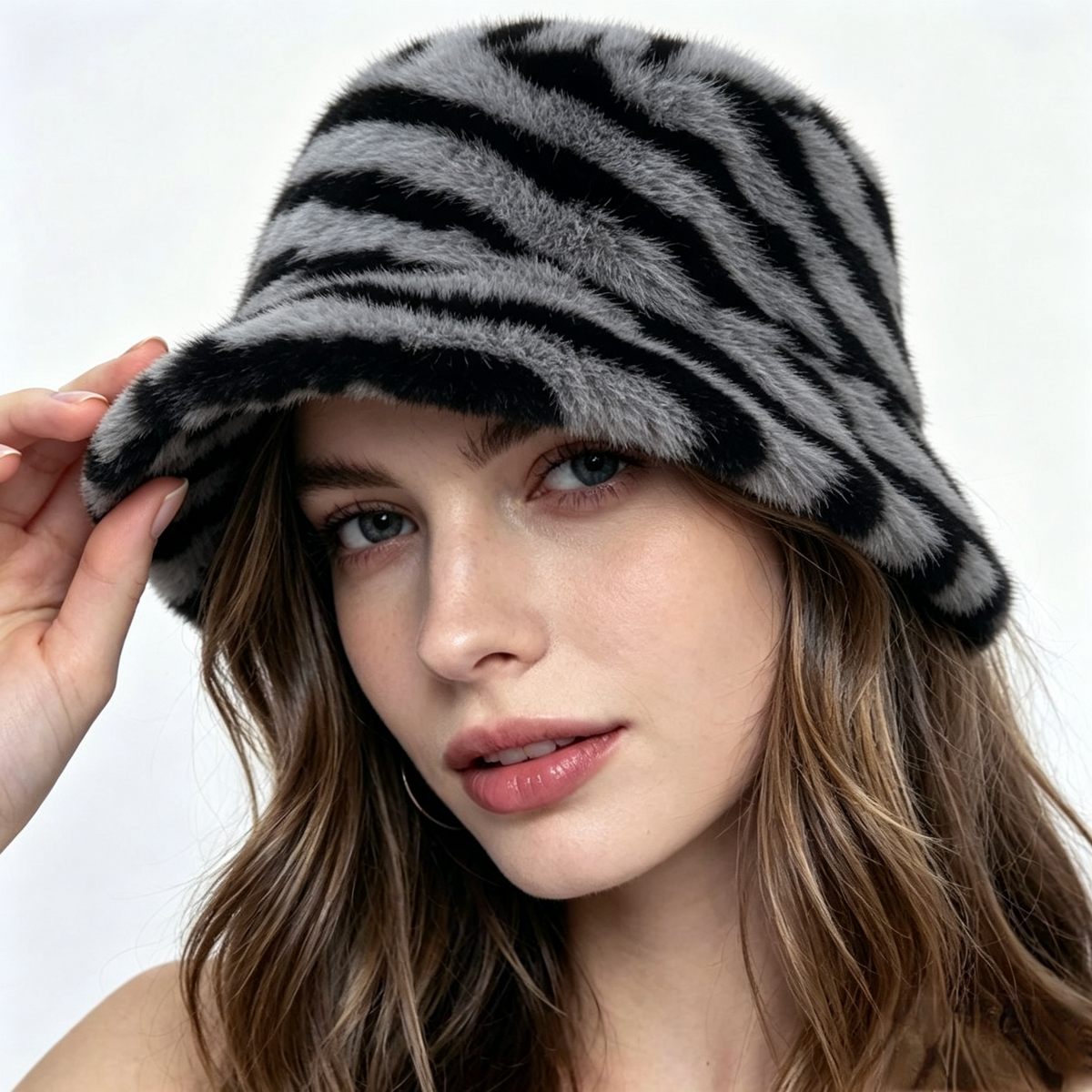 Fuzzy Zebra Stripe Bucket Hat for Winter - Grey