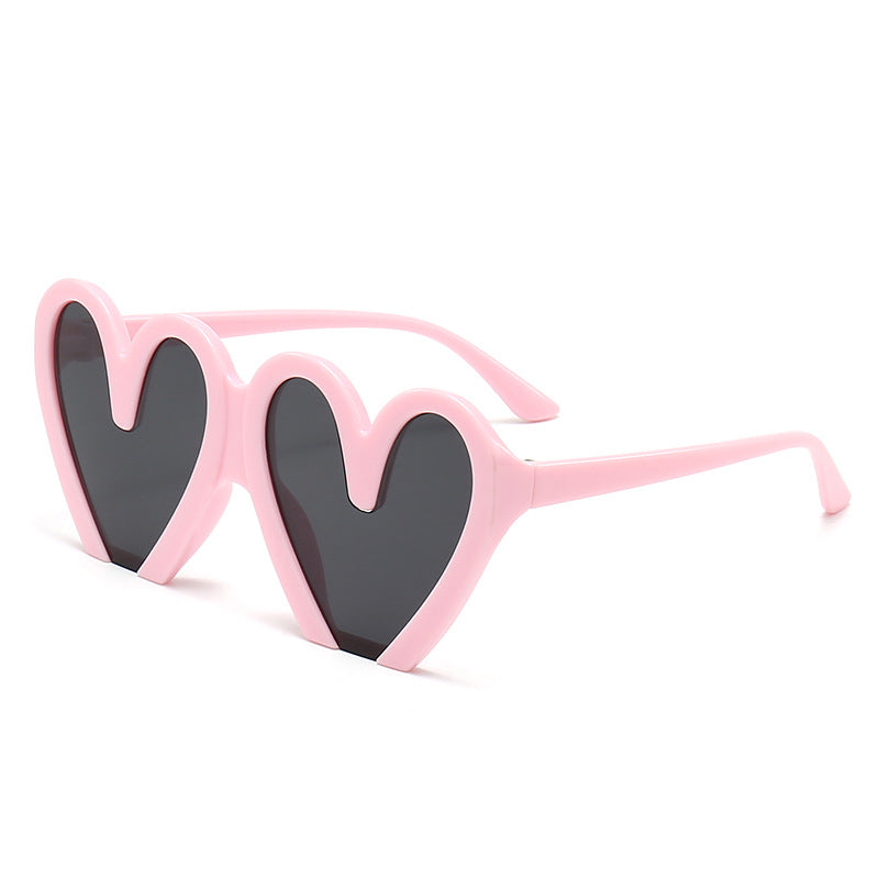 Chunky Heart Shape Party Sunglasses - Pink