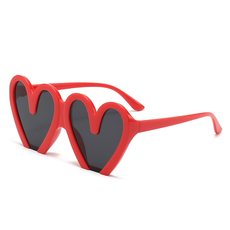 Chunky Heart Shape Party Sunglasses - Red