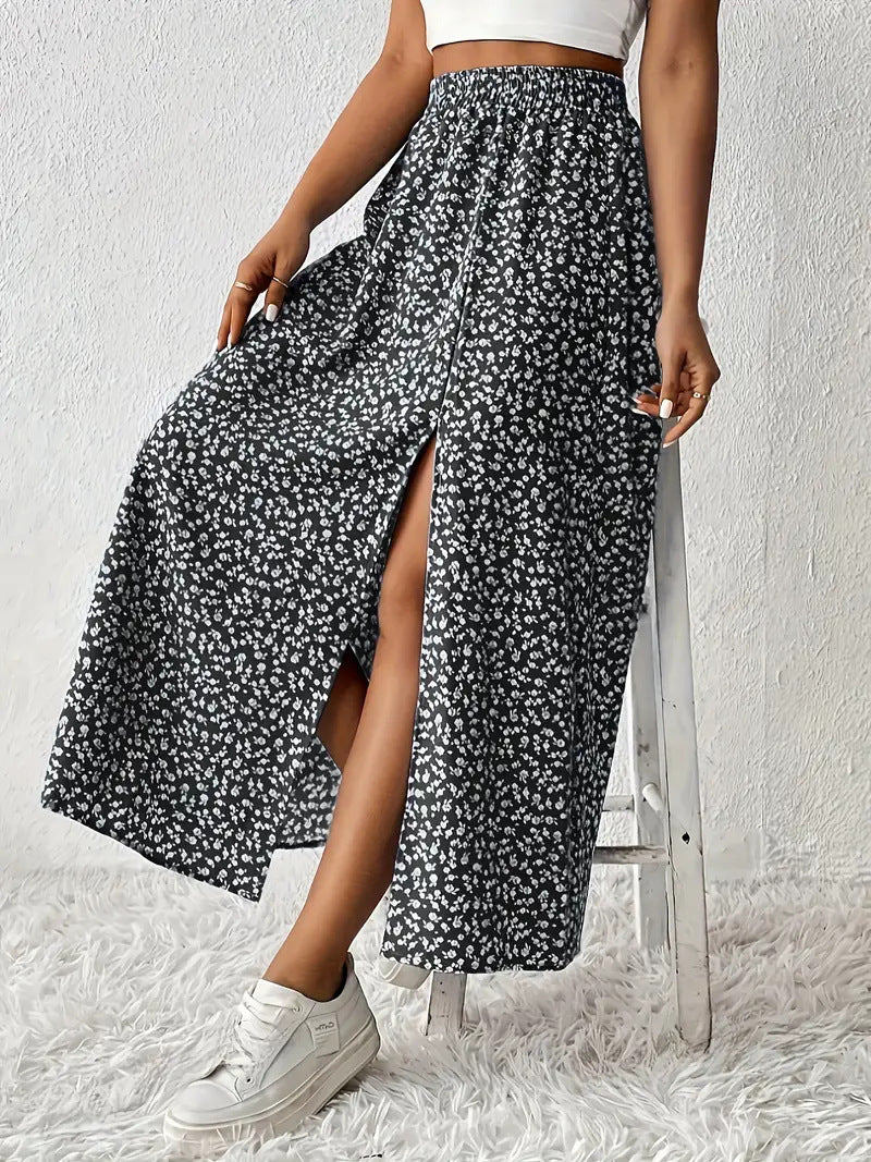Ditsy Floral Side Slit Maxi Skirt - view 7