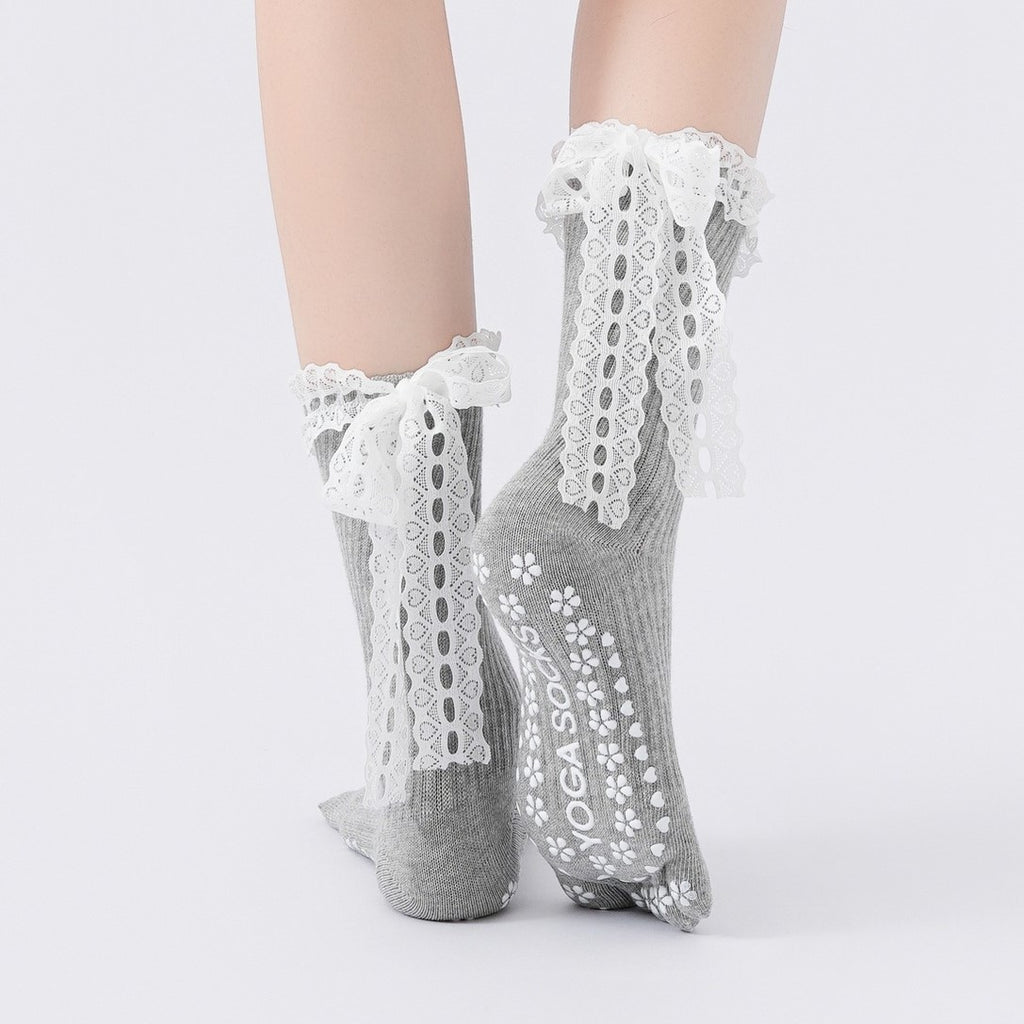 Lace Trim Five Toe Pilates Grip Socks - Gray