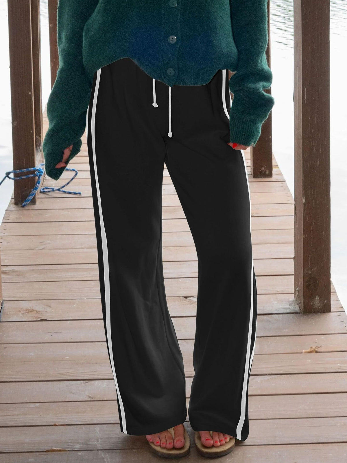 Contrast Side Stripe Wide Leg Joggers - Black