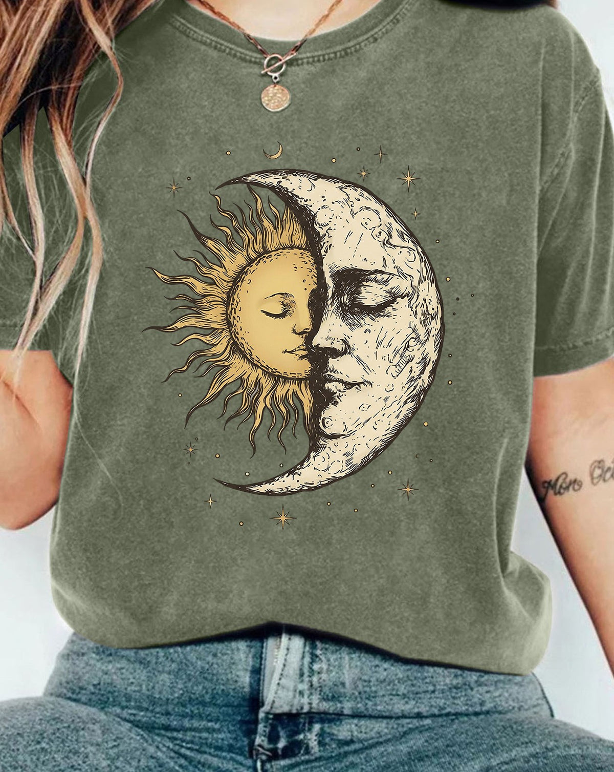 Celestial Moon And Sun Print Washed Tee - Green