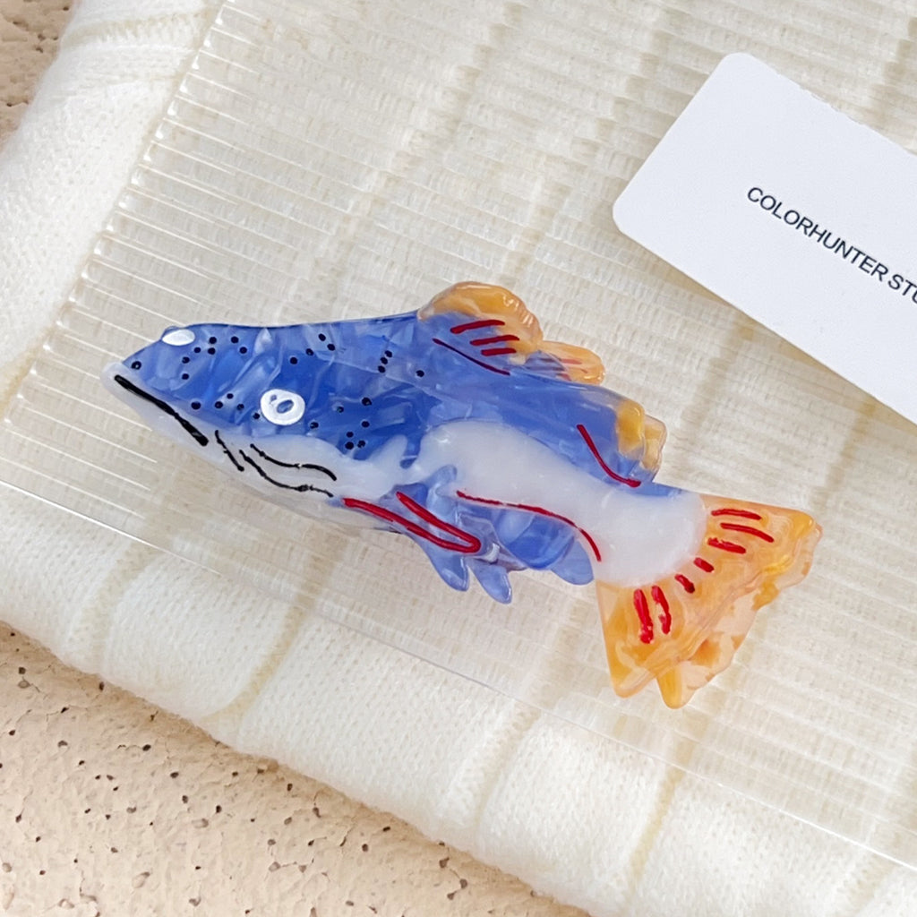Marbled Catfish and Flamingo Hair Claw - Catfish