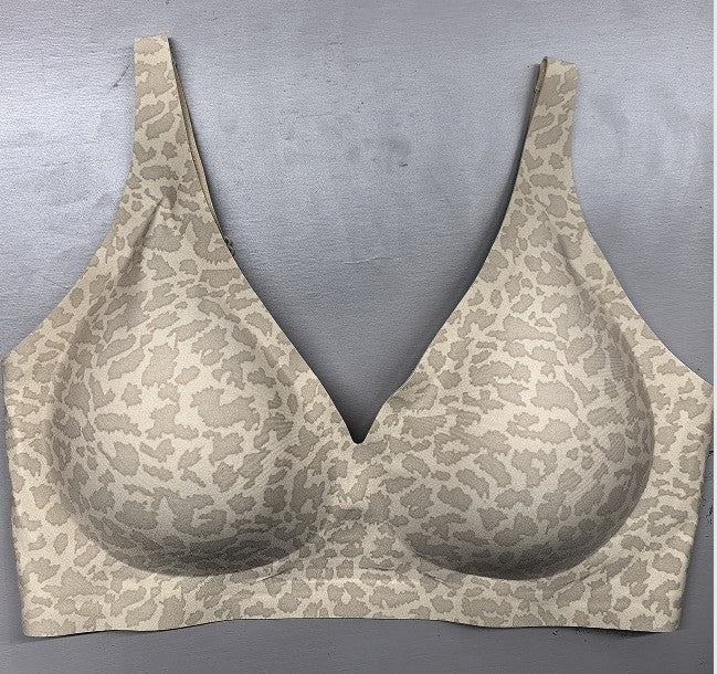 Seamless Smooth Wireless Deep V Molded Cup Bra
