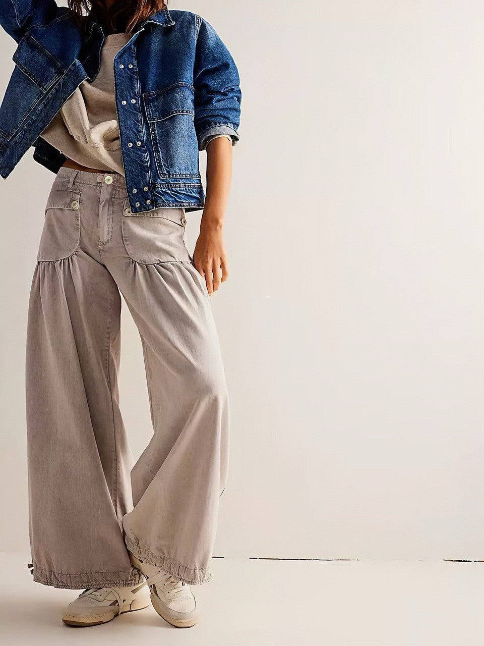 High Waist Balloon Jeans With Ankle Ties - Tan