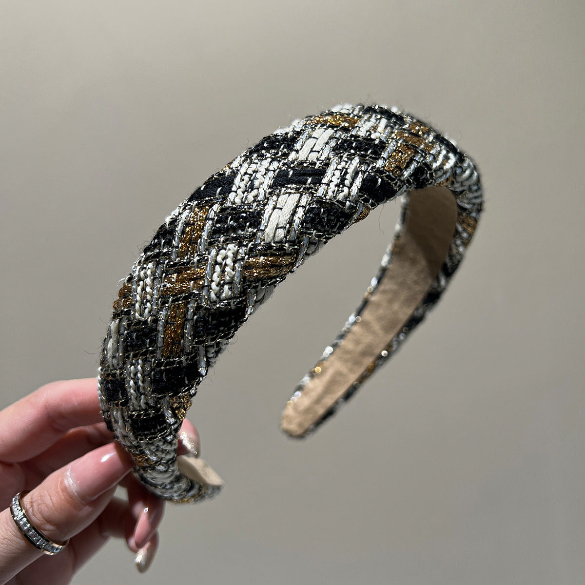 Chunky Speckled Tweed Padded Headband - Black